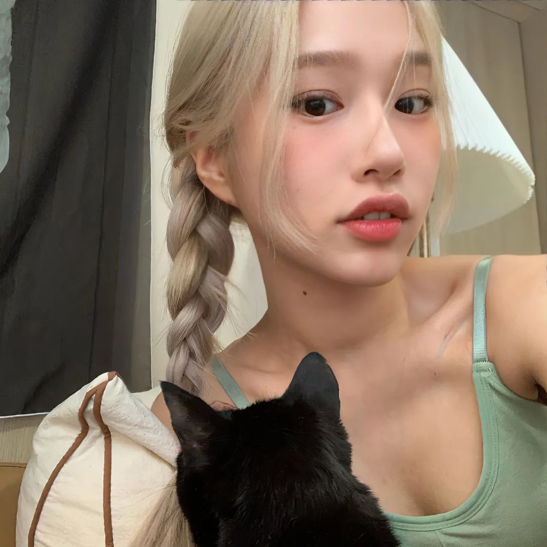 瓶中美人
